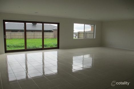 Property photo of 12 Eden Avenue Skye VIC 3977