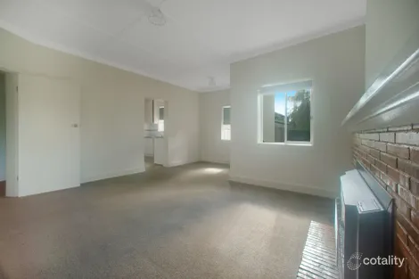 Property photo of 2/84 Bay Road Mount Gambier SA 5290