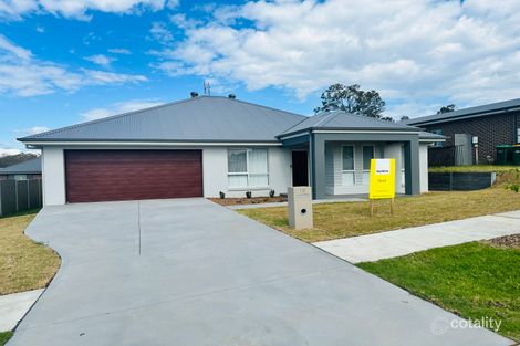 10 Corbett Rd, North Rothbury, NSW 2335