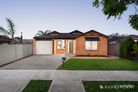 25 Maddock Dr, Cranbourne East, VIC 3977