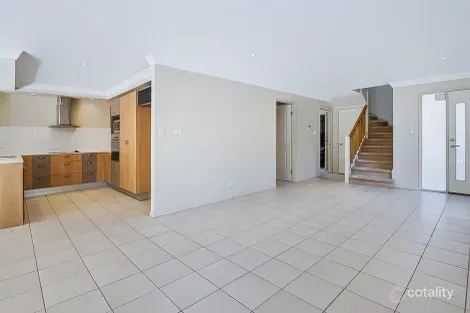 Property photo of 5 Scots Place Robina QLD 4226