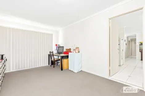 Property photo of 6 Edmonston Drive Emerald QLD 4720