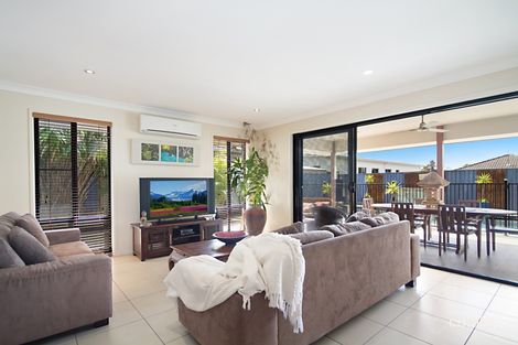 Property photo of 92 Botanical Circuit Banora Point NSW 2486