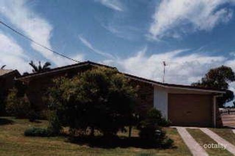 Property photo of 92 Lapoinya Crescent Warana QLD 4575