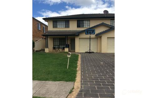 19 Bentinck Dr, Green Valley, NSW 2168