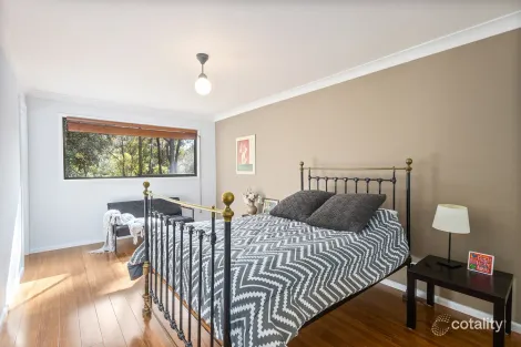 Property photo of 19 Housten Place Berry NSW 2535