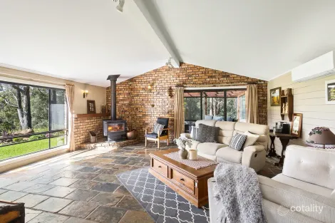 Property photo of 19 Housten Place Berry NSW 2535