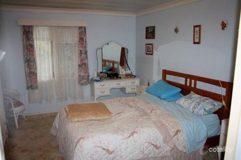 Property photo of 30 Fourth Avenue Maaroom QLD 4650