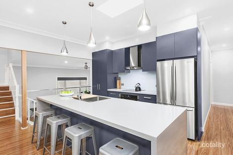 Property photo of 45 Phillips Crescent Mangerton NSW 2500