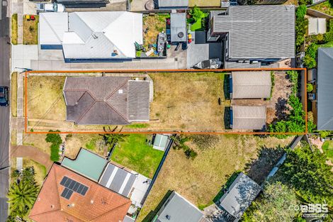 Property photo of 8 Griffith Avenue Stockton NSW 2295