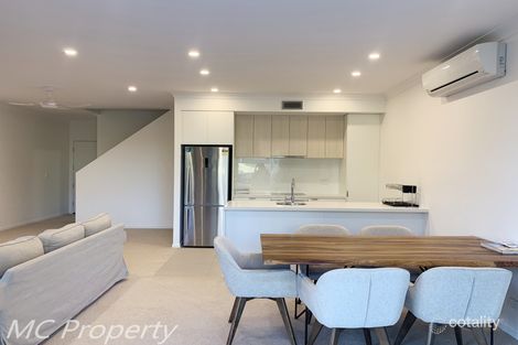 Property photo of 16 The Avenue Nerang QLD 4211
