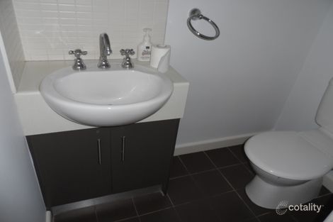 Property photo of 252B Glenlyon Road Fitzroy North VIC 3068