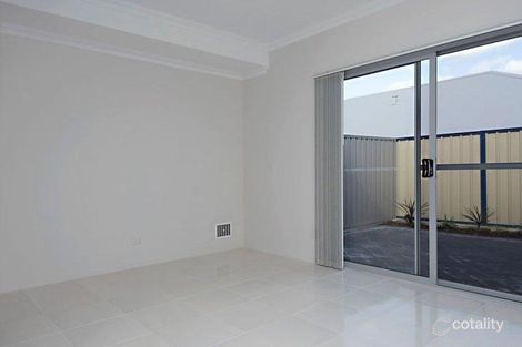 Property photo of 7 Meneguz Drive Tapping WA 6065