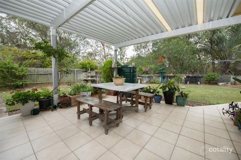 Property photo of 9 Rosslyn Close Clinton QLD 4680