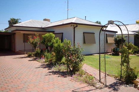 Property photo of 10 Boyana Street Griffith NSW 2680