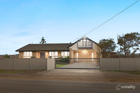 Property photo of 300 Cunninghams Road Werribee South VIC 3030