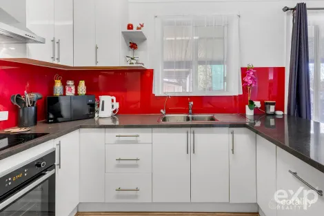 Property photo of 78 Campbell Road Elizabeth Downs SA 5113