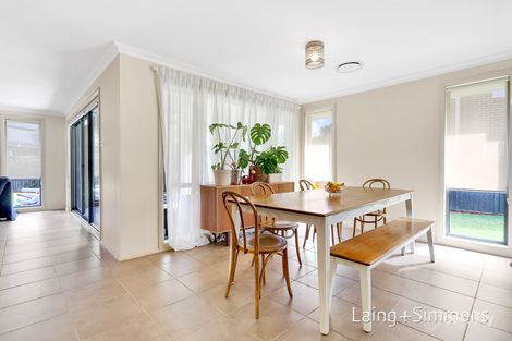 Property photo of 42 Finsbury Circuit Ropes Crossing NSW 2760