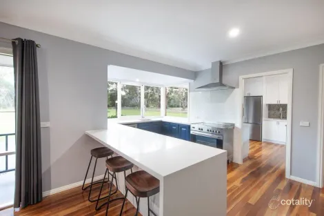 Property photo of 177 Sexton Road Torrumbarry VIC 3562