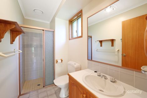 Property photo of 279 Dandelion Drive Rowville VIC 3178