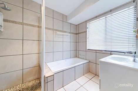 Property photo of 8 Kowandi Street Wurtulla QLD 4575