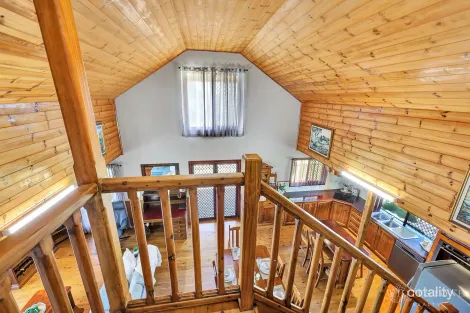 Property photo of 10 Spinnaker Boulevard Innes Park QLD 4670