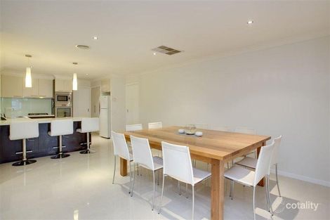 Property photo of 39 Dunn Crescent Langwarrin VIC 3910