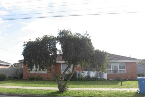 Property photo of 3 Putt Grove Keysborough VIC 3173