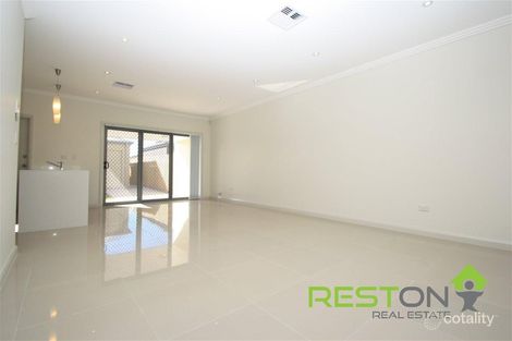 Property photo of 126 Lakeview Drive Cranebrook NSW 2749