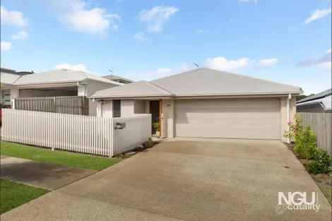 28 Ivanhoe St, Spring Mountain, QLD 4300