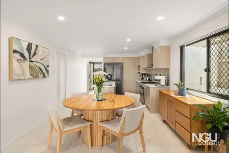 Property photo of 28 Ivanhoe Street Spring Mountain QLD 4300