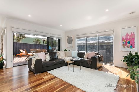 Property photo of 10 Jones Court Strathmore VIC 3041