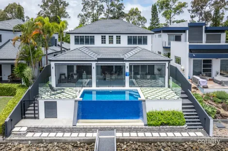 5256 Marine Dr N, Hope Island, QLD 4212