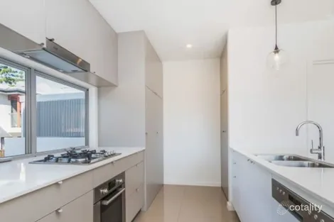 Property photo of 6/57 Beverley Street Morningside QLD 4170