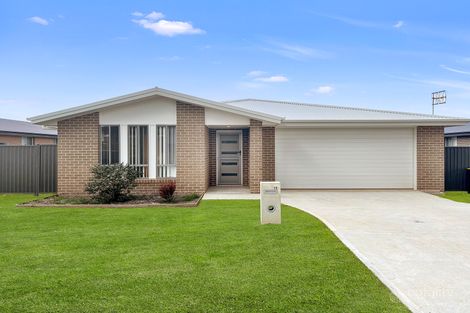 19 Meramie St, Caerleon, NSW 2850