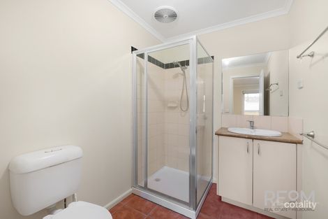 Property photo of 5 Hawthorn Way Glen Waverley VIC 3150