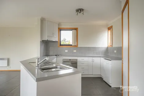 Property photo of 79 Chardonnay Drive Berriedale TAS 7011