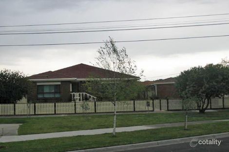 2 River Dr, Avondale Heights, VIC 3034