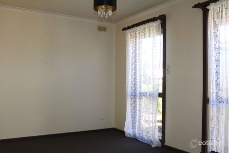Property photo of 61 Oakwood Road Albanvale VIC 3021