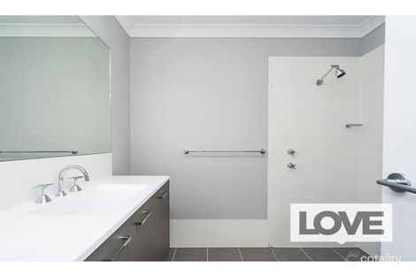 Property photo of 4 Guest Street Boolaroo NSW 2284