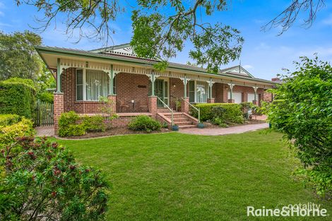Property photo of 57 Banjos Circuit Hillvue NSW 2340