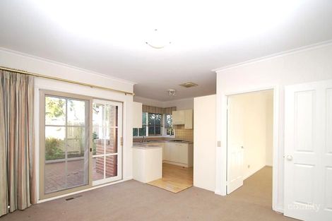Property photo of 8/2 Victor Road Glen Iris VIC 3146