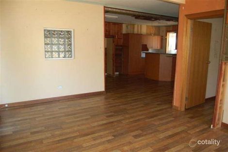 Property photo of 27 Fairview Terrace Clearview SA 5085