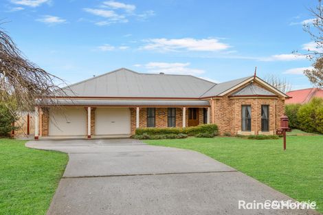 Property photo of 44 Abercrombie Drive Abercrombie NSW 2795