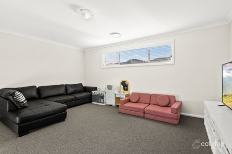 Property photo of 31 Flannery Drive Calderwood NSW 2527