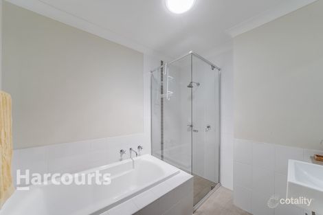 Property photo of 115 Liz Kernohan Drive Elderslie NSW 2570