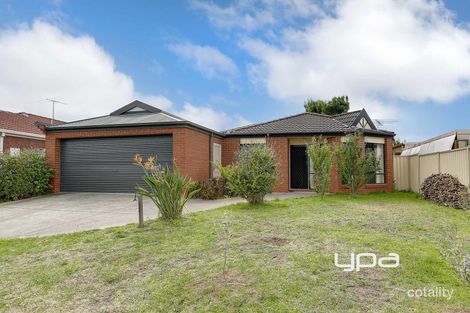 Property photo of 10 Johnson Bowl Meadow Heights VIC 3048