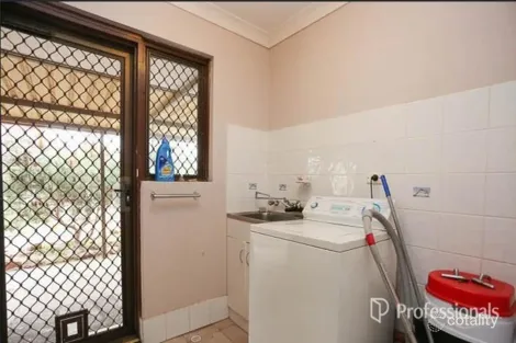 Property photo of 42 Stringybark Drive Forrestfield WA 6058