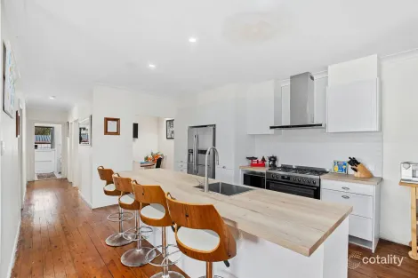 Property photo of 88 Central Street Labrador QLD 4215