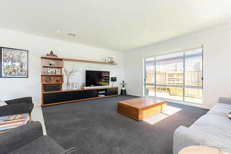 Property photo of 13 Endeca Court Lovely Banks VIC 3213